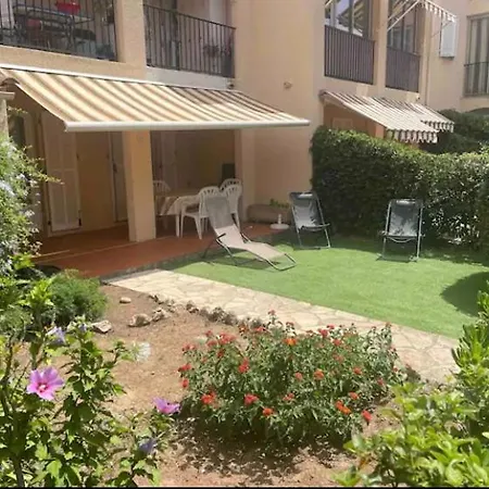 T2 Jardin Proche Plages * Ла-Лонд-ле-Мор